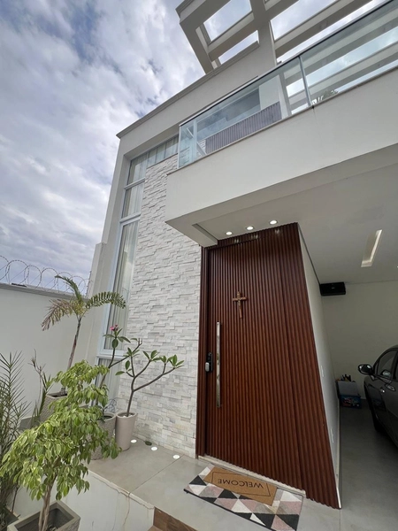 Casa moderna com 4 dormitórios sendo 3 suítes: 4ª foto da galeria de imagens do imóvel