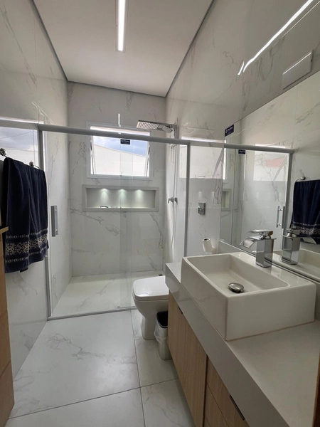 Casa moderna com 4 dormitórios sendo 3 suítes: 25ª foto da galeria de imagens do imóvel