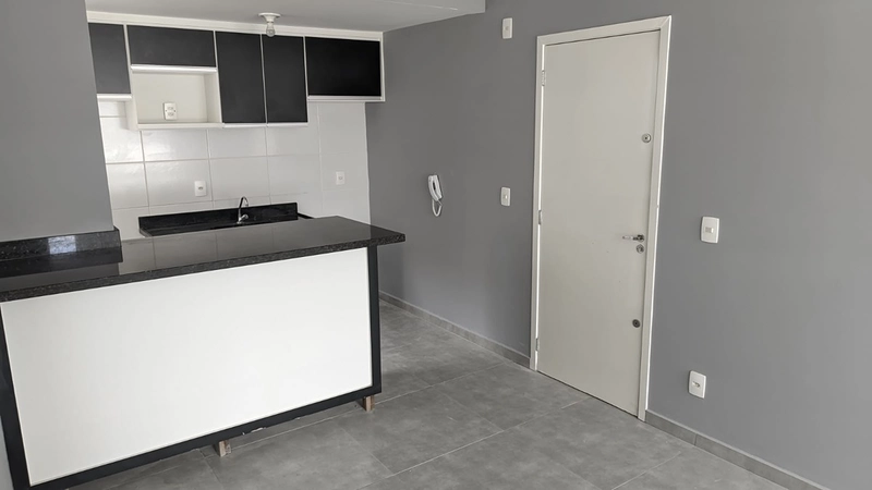 Apartamento reformado com planejados por 180 mil: 3ª foto da galeria de imagens do imóvel