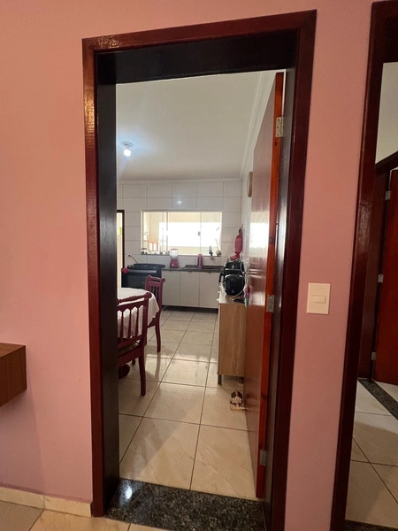 Casa com suíte por 270 mil.: 6ª foto da galeria de imagens do imóvel