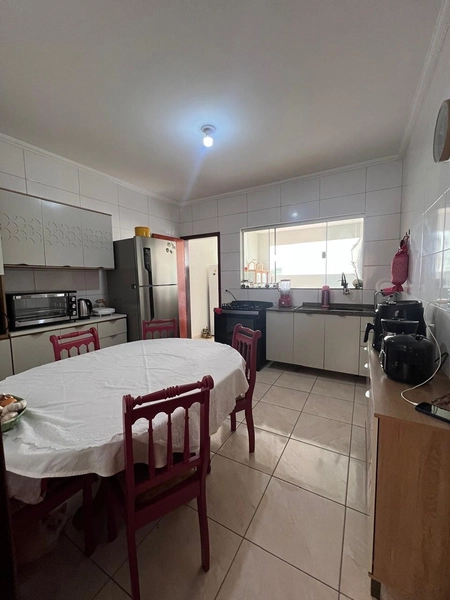 Casa com suíte por 270 mil.: 7ª foto da galeria de imagens do imóvel