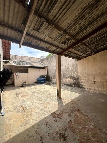 Casa de terreno inteiro por 280 mil: 15ª foto da galeria de imagens do imóvel