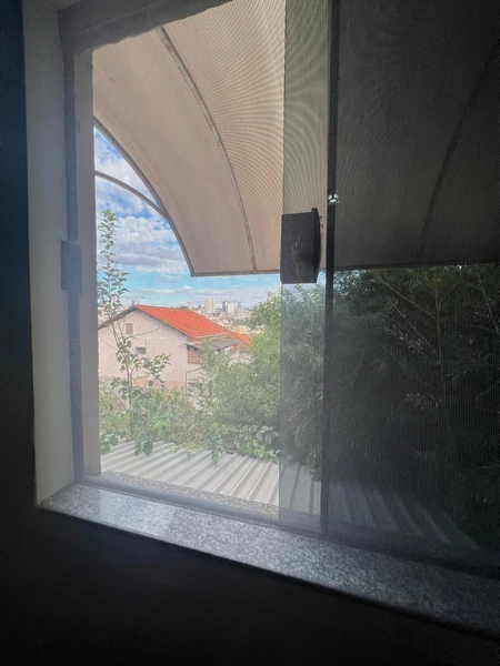 Casa próxima ao Hospital Bom Pastor por 220 mil: 12ª foto da galeria de imagens do imóvel
