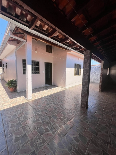 Casa plana com 3 dormitórios de 400 por 380 milmil: 19ª foto da galeria de imagens do imóvel