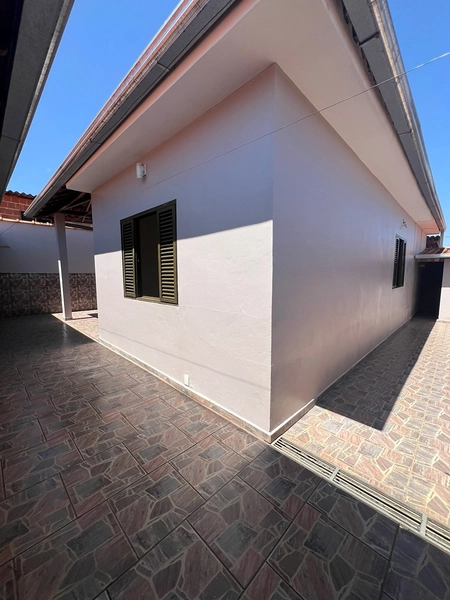 Casa plana com 3 dormitórios de 400 por 380 milmil: 27ª foto da galeria de imagens do imóvel