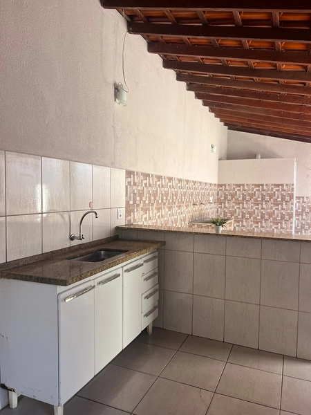 Casa plana com 3 dormitórios de 400 por 380 milmil: 25ª foto da galeria de imagens do imóvel