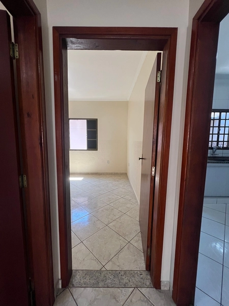 Casa plana com 3 dormitórios de 400 por 380 milmil: 14ª foto da galeria de imagens do imóvel