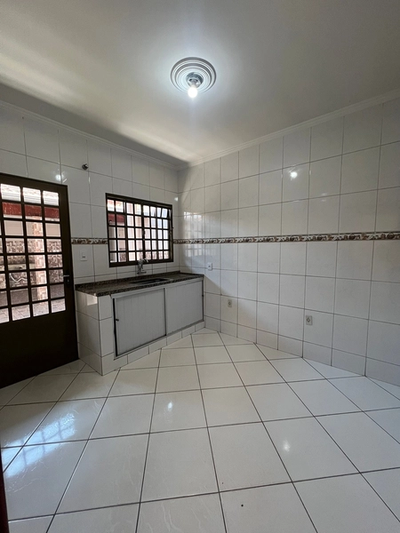 Casa plana com 3 dormitórios de 400 por 380 milmil: 16ª foto da galeria de imagens do imóvel