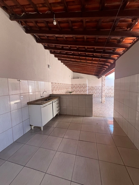 Casa plana com 3 dormitórios de 400 por 380 milmil: 24ª foto da galeria de imagens do imóvel