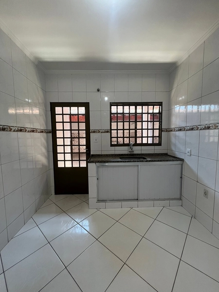 Casa plana com 3 dormitórios de 400 por 380 milmil: 17ª foto da galeria de imagens do imóvel