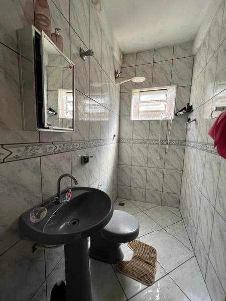 Casa com 3 dormitórios de terreno inteiro por 280 mil: 12ª foto da galeria de imagens do imóvel