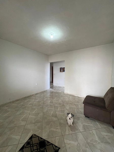Casa com 3 dormitórios de terreno inteiro por 280 mil: 5ª foto da galeria de imagens do imóvel