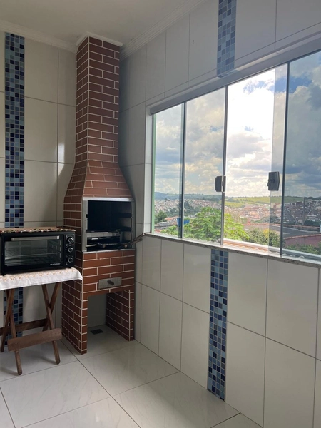 Casa no Sion com 3 quartos por 280 mil: 1ª foto da galeria de imagens do imóvel