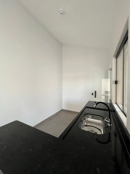Casa com 3 dormitórios sendo um suíte por 350 mil: 8ª foto da galeria de imagens do imóvel