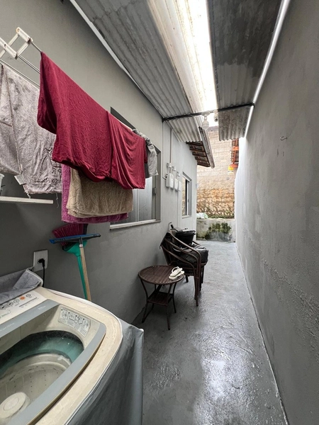 Casa na Avenida principal do Nova Varginha por 300 mil.: 20ª foto da galeria de imagens do imóvel