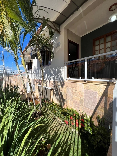 Casa no Jardim Andere com Piscina aquecida, espaço Gourmet e escritório : 2ª foto da galeria de imagens do imóvel