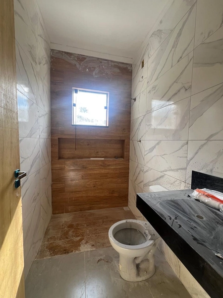 Casa com 2 pavimentos por  280 mil: 12ª foto da galeria de imagens do imóvel