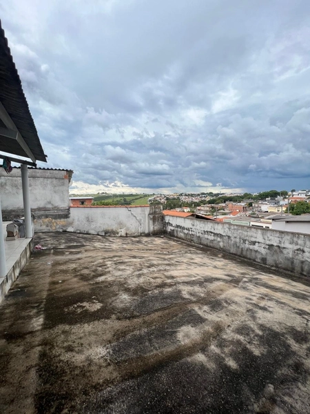 Casa de terreno inteiro por 245 mil: 10ª foto da galeria de imagens do imóvel