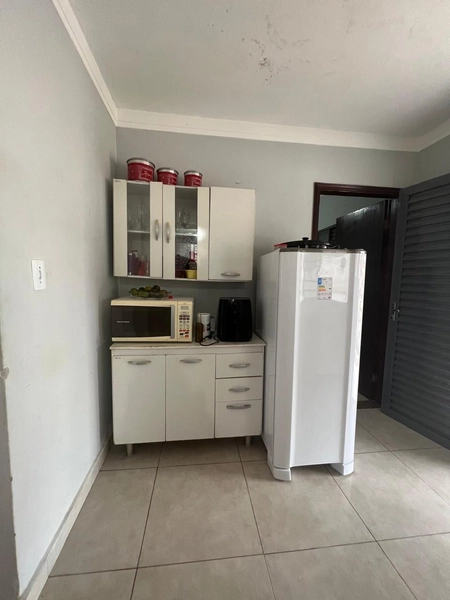Casa de terreno inteiro por 245 mil: 6ª foto da galeria de imagens do imóvel