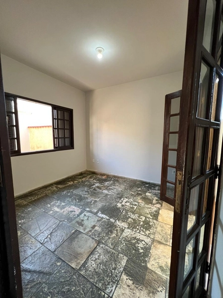 Casa no Jardim Andere: 4ª foto da galeria de imagens do imóvel