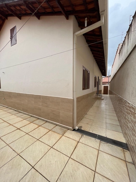 Casa Plana no Jardim Ribeiro de 490 mil por 460 mil: 10ª foto da galeria de imagens do imóvel