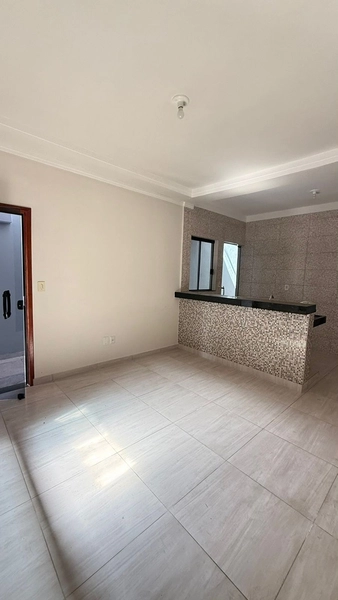 Casa com 3 dormitórios por 280 mil: 4ª foto da galeria de imagens do imóvel