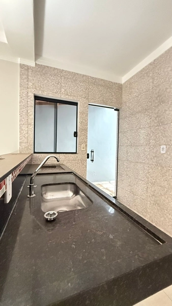 Casa com 3 dormitórios por 280 mil: 7ª foto da galeria de imagens do imóvel