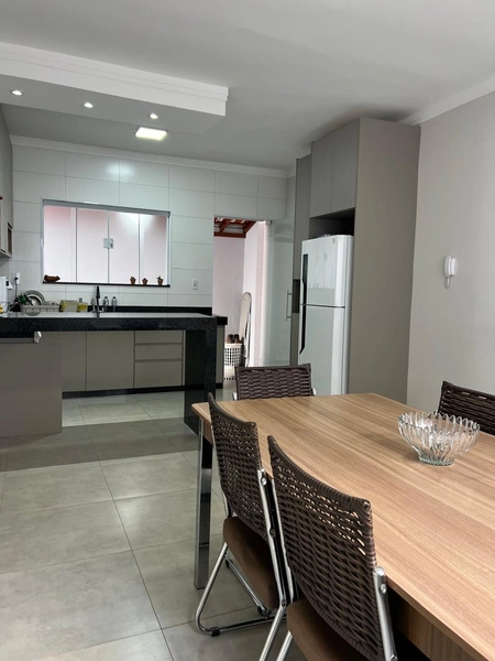 Casa no Santa Luzia com Espaço Gourmet: 10ª foto da galeria de imagens do imóvel