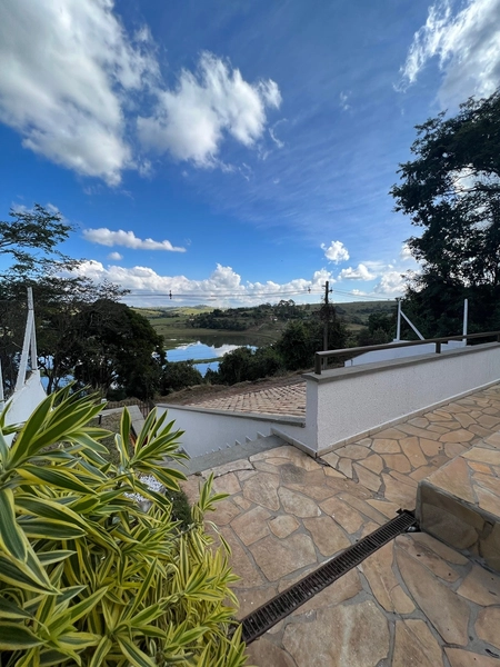 Casa em Condomínio fechado por 980 mil: 5ª foto da galeria de imagens do imóvel