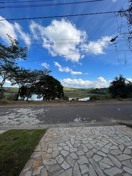 Casa em Condomínio fechado por 980 mil: 3ª foto da galeria de imagens do imóvel