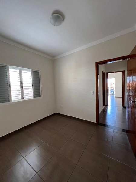 Casa no Bouganville com ponto comercial.: 12ª foto da galeria de imagens do imóvel