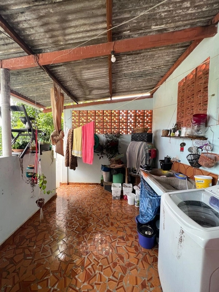 Casa no Canaã na avenida principal: 17ª foto da galeria de imagens do imóvel