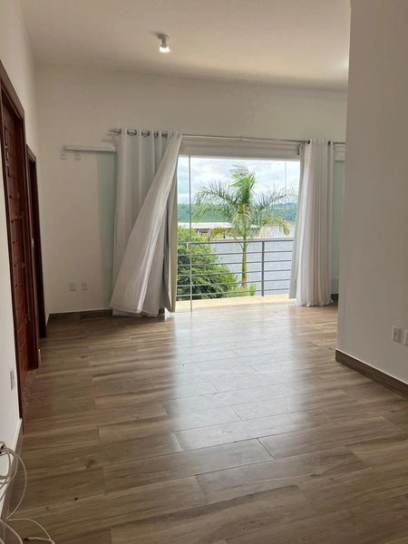 Casa em 2 terrenos no Alto da Figueira lll: 5ª foto da galeria de imagens do imóvel