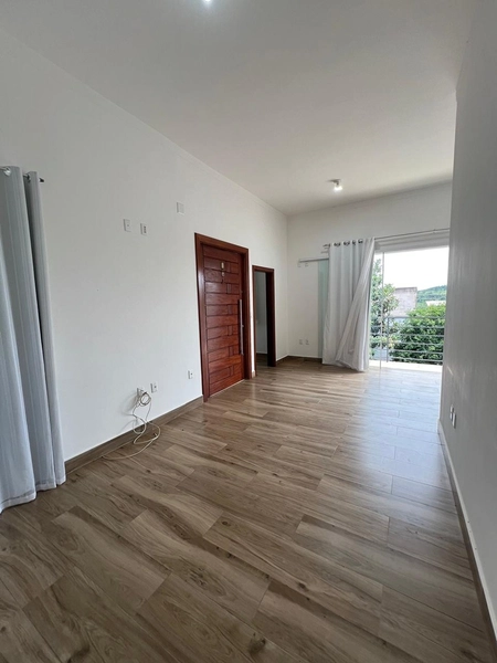 Casa em 2 terrenos no Alto da Figueira lll: 6ª foto da galeria de imagens do imóvel