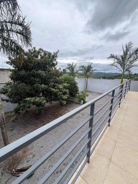 Casa em 2 terrenos no Alto da Figueira lll: 29ª foto da galeria de imagens do imóvel