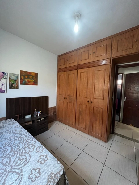 Casa Plana próximo a Rua Rio de Janeiro: 7ª foto da galeria de imagens do imóvel