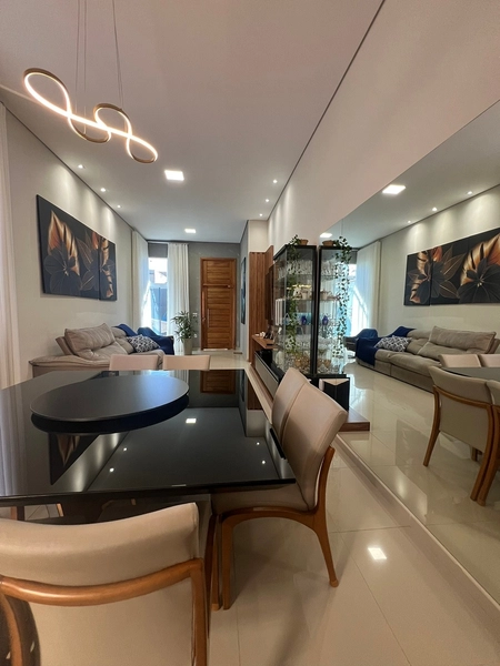 Casa no Porto Real por 890 mil: 1ª foto da galeria de imagens do imóvel