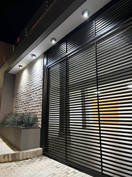 Casa bem próxima ao Shopping: 3ª foto da galeria de imagens do imóvel