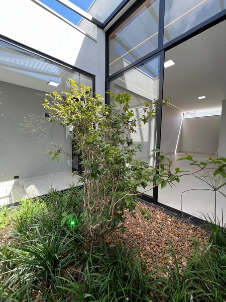 Casa bem próxima ao Shopping: 10ª foto da galeria de imagens do imóvel