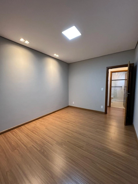Casa bem próxima ao Shopping: 31ª foto da galeria de imagens do imóvel