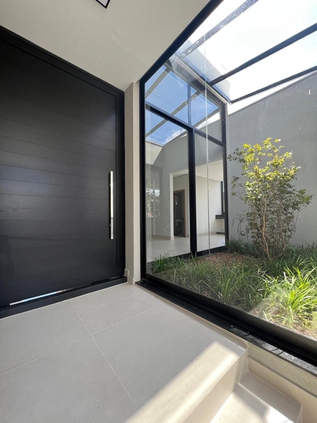 Casa bem próxima ao Shopping: 7ª foto da galeria de imagens do imóvel