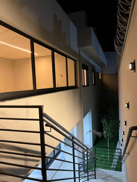 Casa bem próxima ao Shopping: 43ª foto da galeria de imagens do imóvel