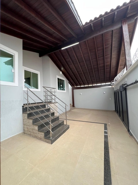 Casa com piscina no Santana: 3ª foto da galeria de imagens do imóvel