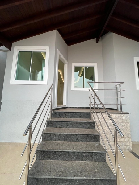 Casa com piscina no Santana: 4ª foto da galeria de imagens do imóvel