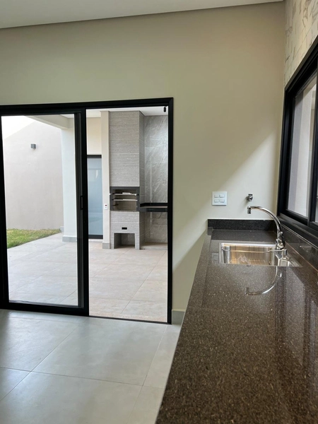 Casa alta no Porto Real: 19ª foto da galeria de imagens do imóvel