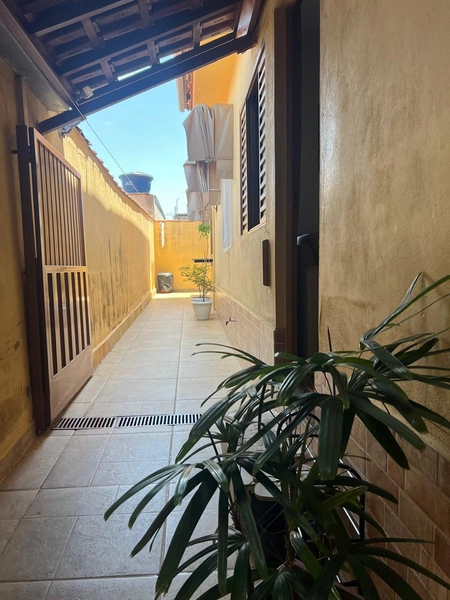 Casa com suíte no Jd Ribeiro de 280 mil por 260 mil: 2ª foto da galeria de imagens do imóvel