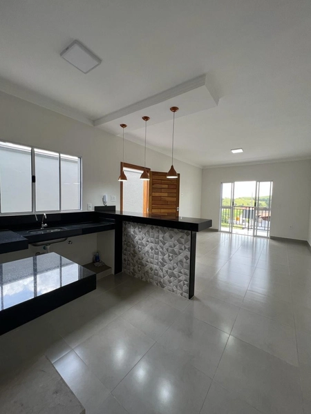 Casa com FACHADA MODERNA: 15ª foto da galeria de imagens do imóvel