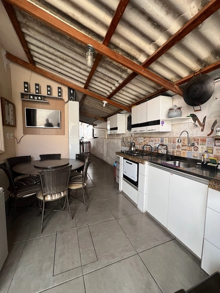 Casa no Alto dos Pinheiros: 12ª foto da galeria de imagens do imóvel