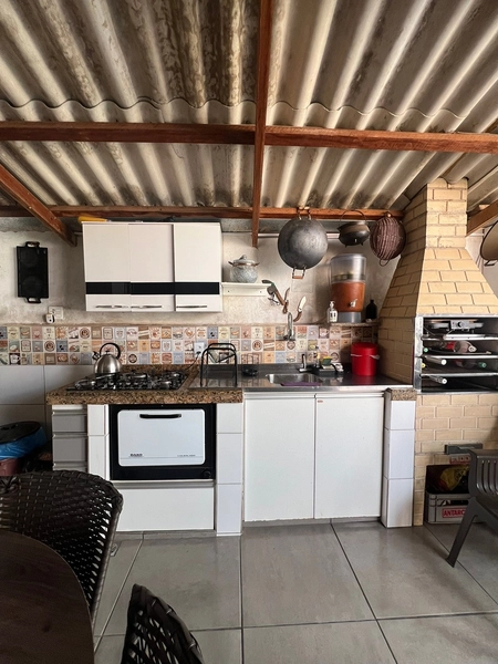 Casa no Alto dos Pinheiros: 13ª foto da galeria de imagens do imóvel