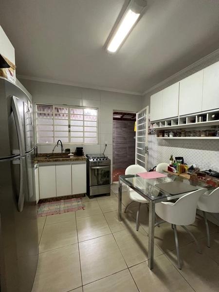 Casa Plana com suíte de 280 mil por 260 mil: 15ª foto da galeria de imagens do imóvel